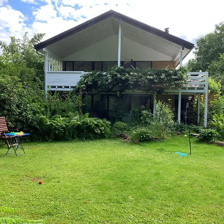 4 Villa *