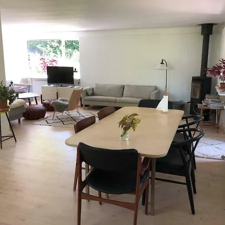 Villa 4